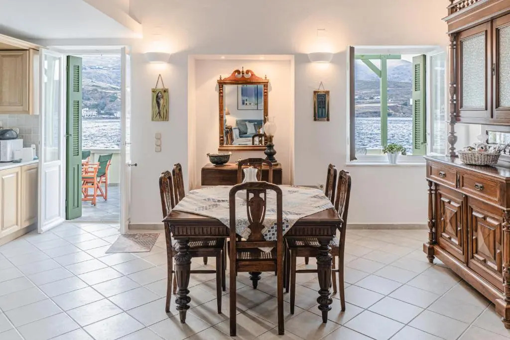 Seafront House in Andros Town with Sunrise & Ocean Views