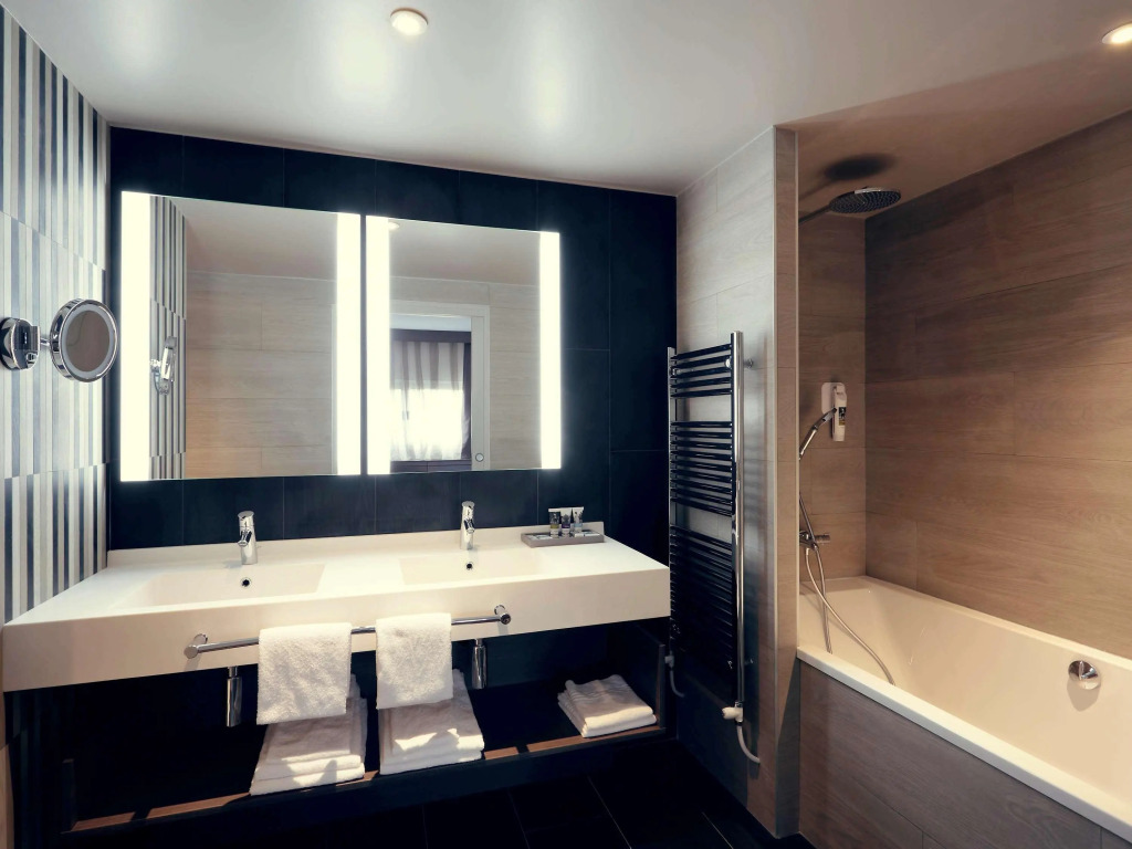 Mercure Orange Centre A7/A9