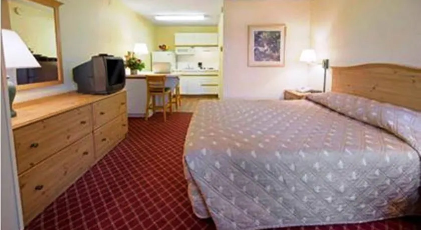 Homestead Studio Suites Miami Airport Doral