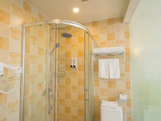 Haiyou Hotel (Taizhou Jinying Commercial Street Branch)