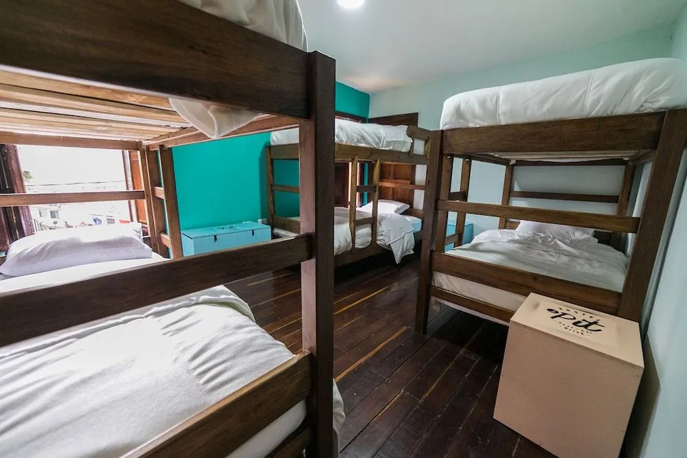 El Pit Hostel