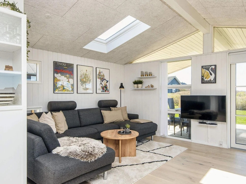 Mod Holiday Home in Jutland near Sea