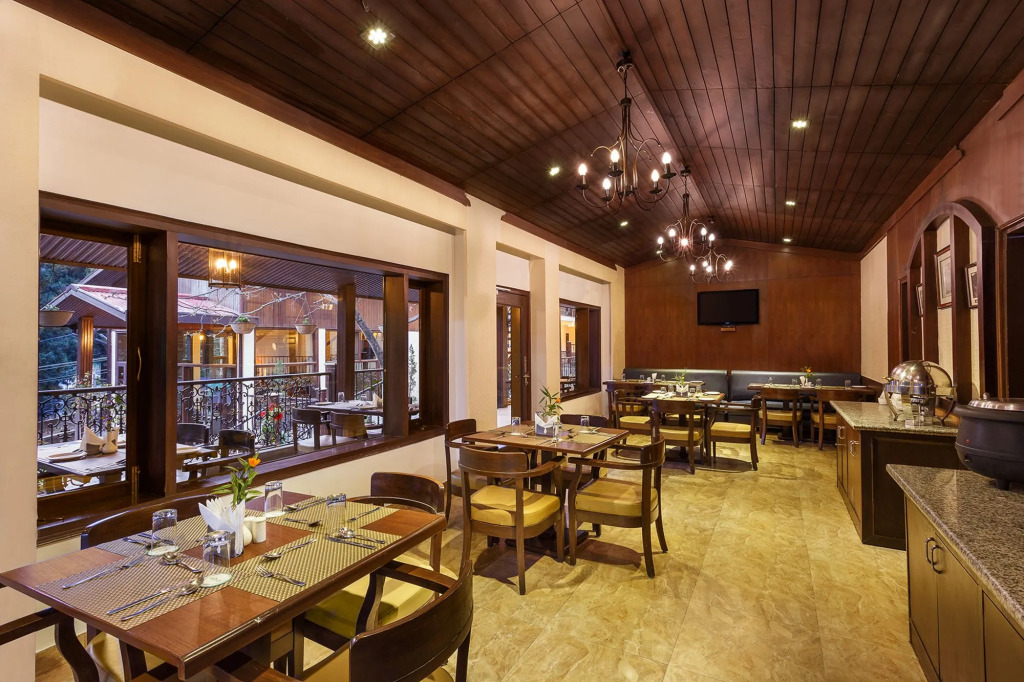 The Earl's Court, Nainital