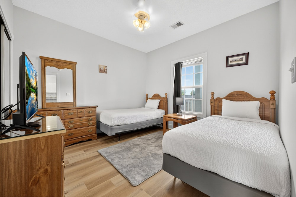 Magnolia North 4868-202