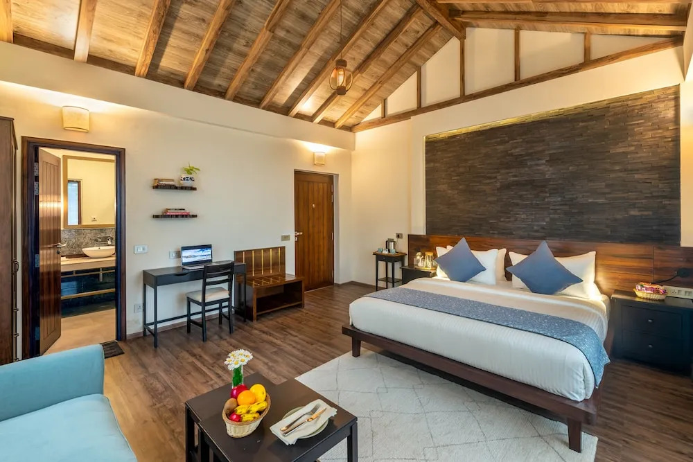 Hotel Eagles Nest