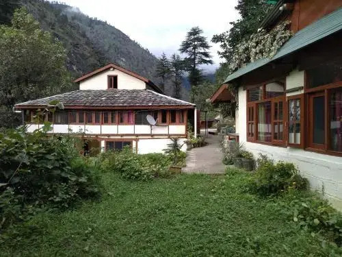 Thakur cottage homestay