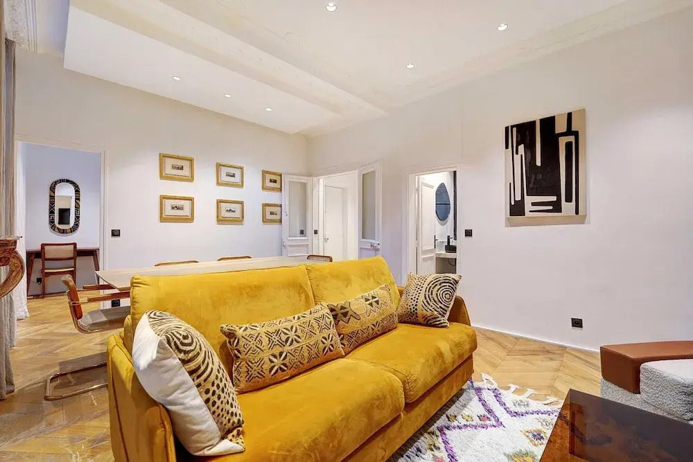 Charm and Elegance for 8p/3br - Grands Boulevards