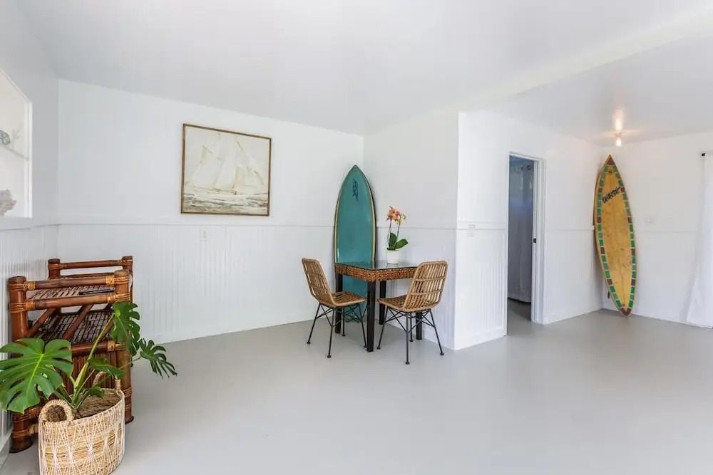 Hanalei Hideaway 2 Bedroom Home by RedAwning