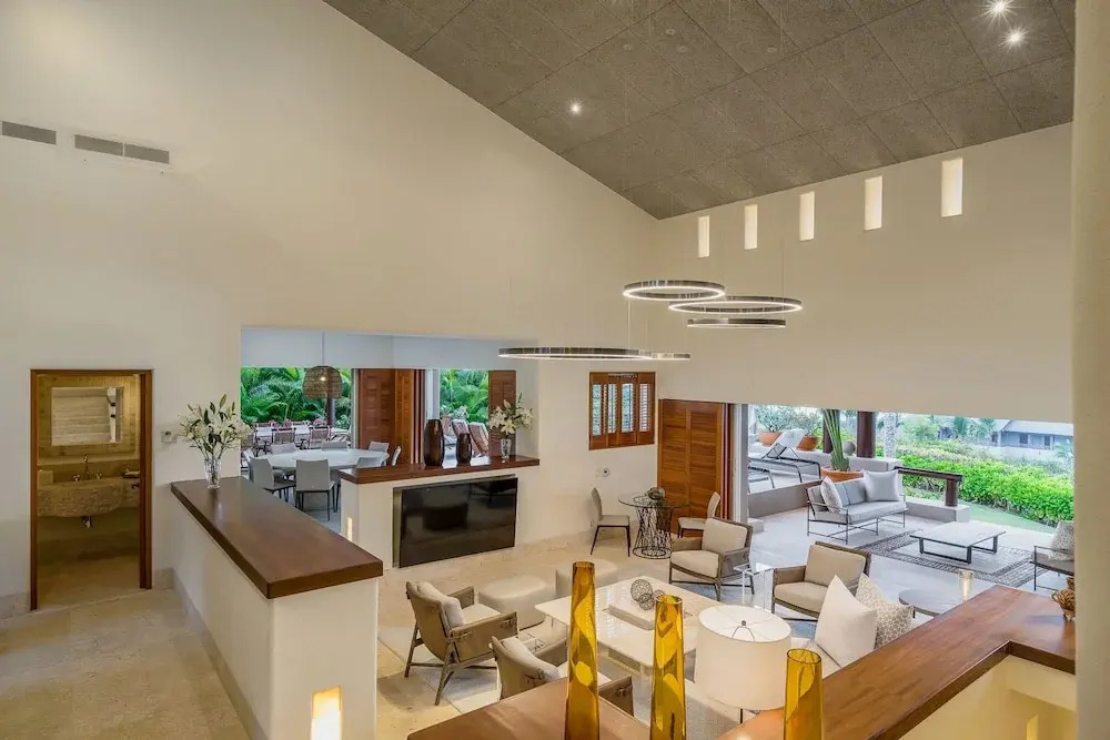 Four Seasons 2038 Teulu Golf Beach Club