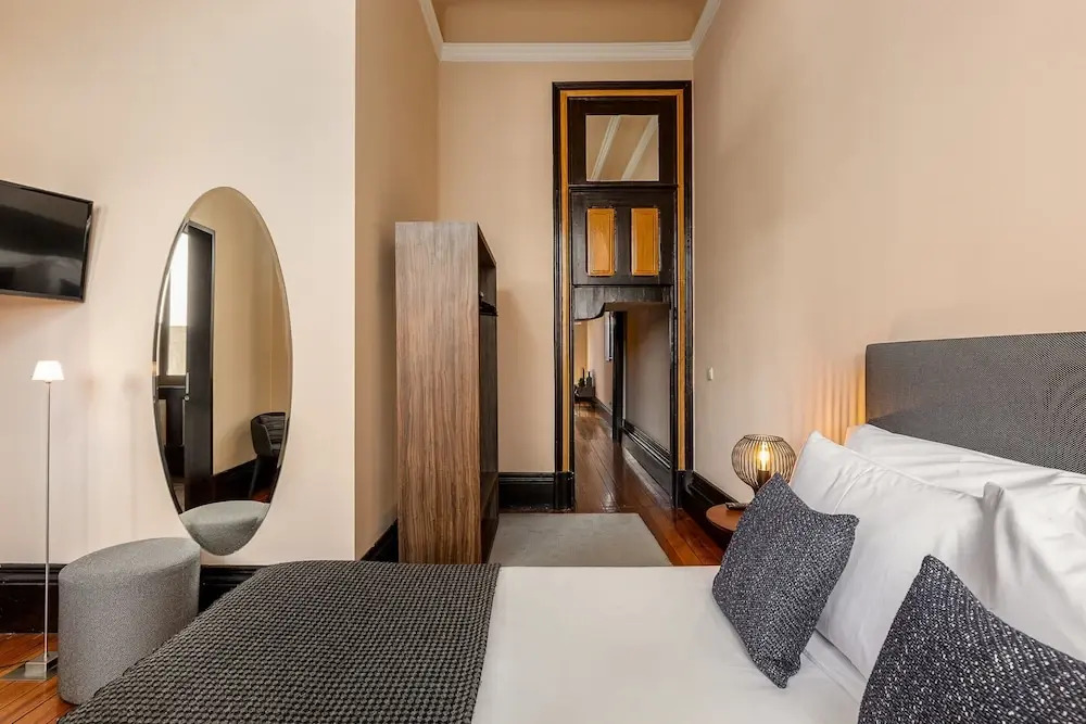 Chic Porto Escape - Spacious & Central