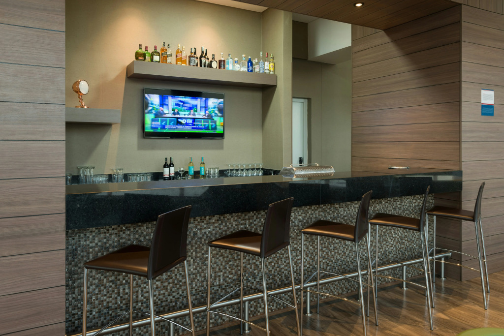 Hampton By Hilton Bogota Airport