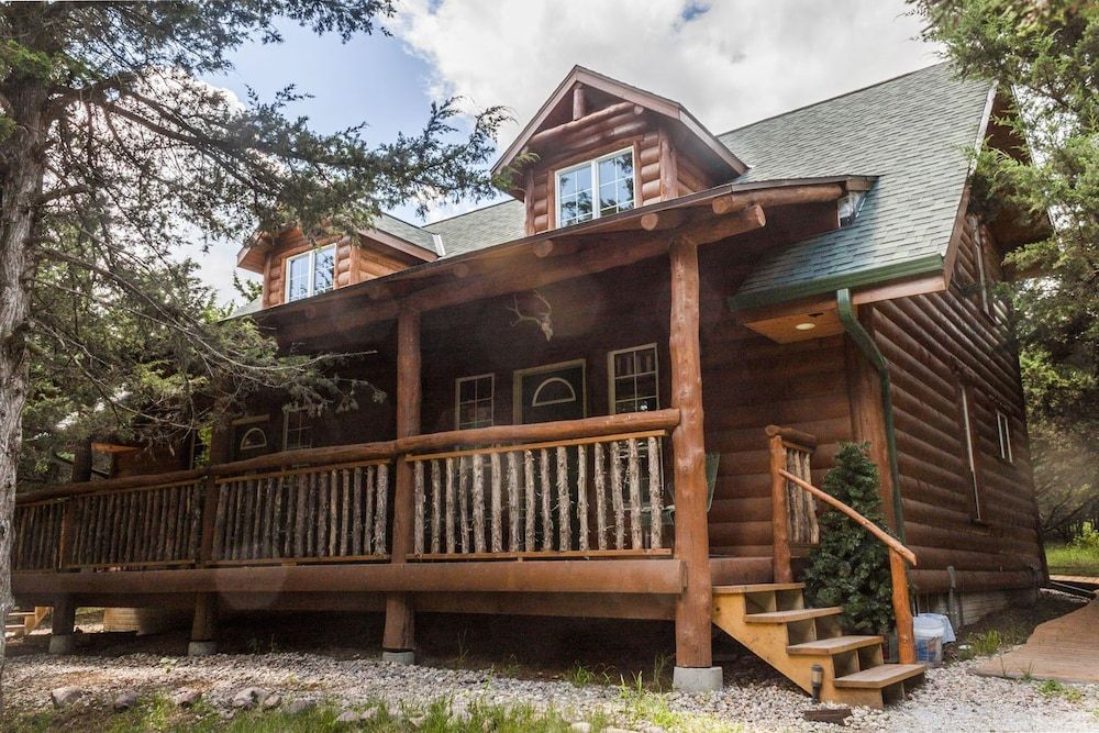 Prairie Creek Inn