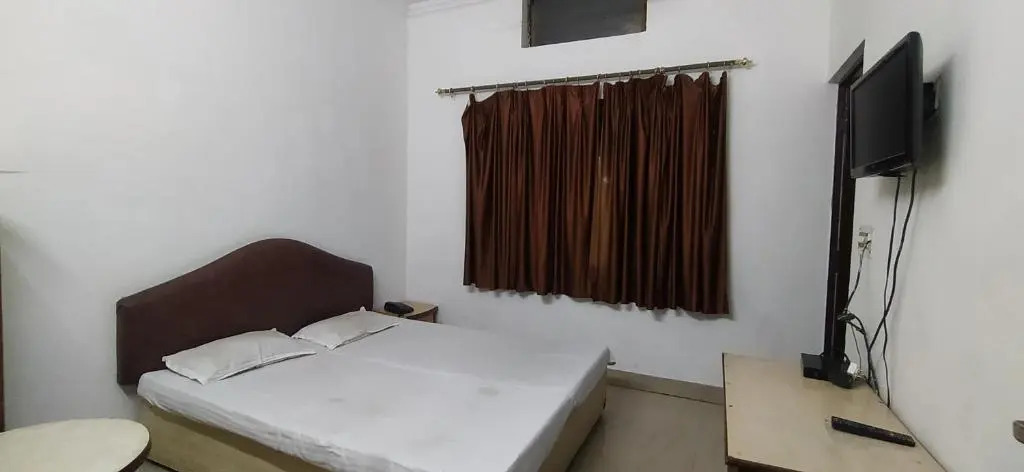 Hotel Samrat
