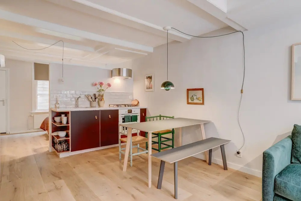 Beautiful Jordaan Studio