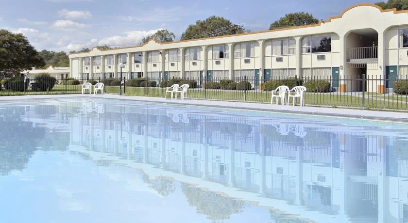 Days Inn