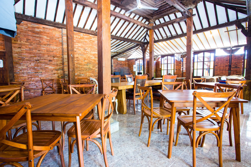 SPOT ON 2761 Pondok Kartini