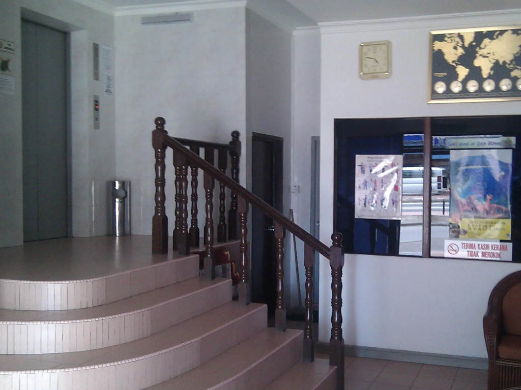 Wah May Hotel