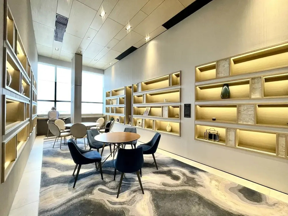Le Places The Luxury MarQ Saigon Apartment