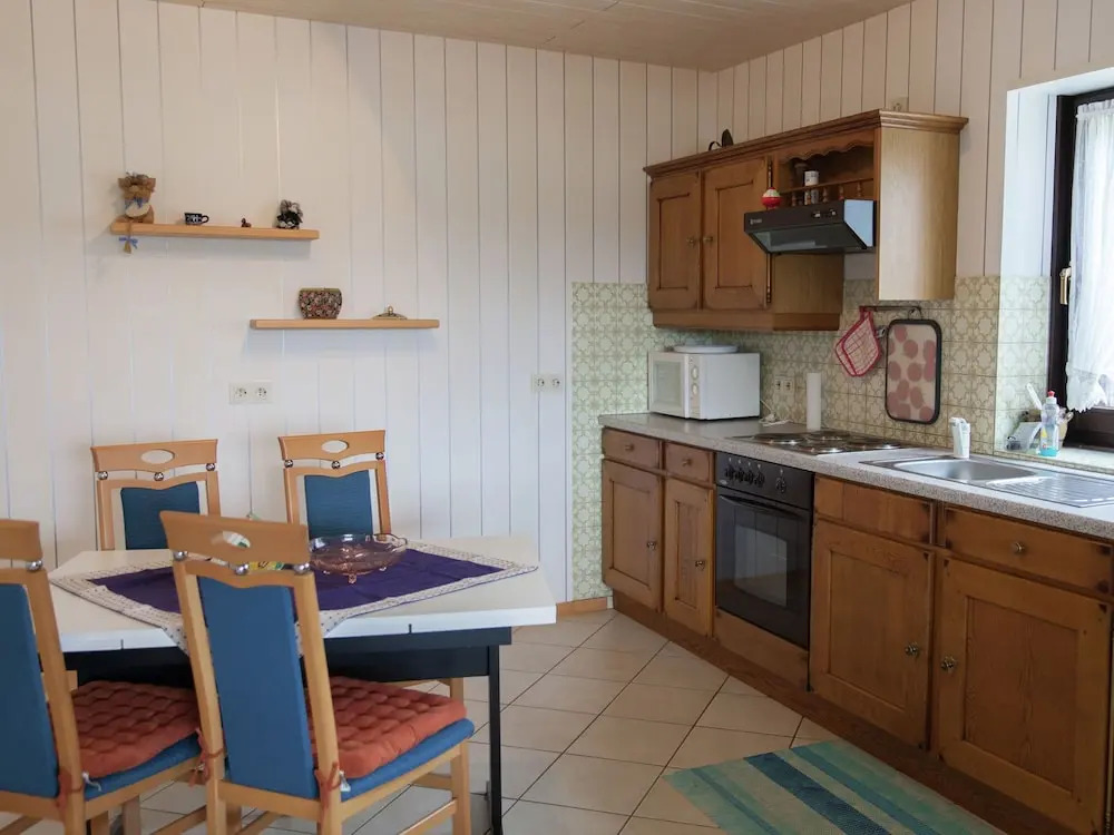Quaint Apartment in Morscheid-riedenburg With Garden