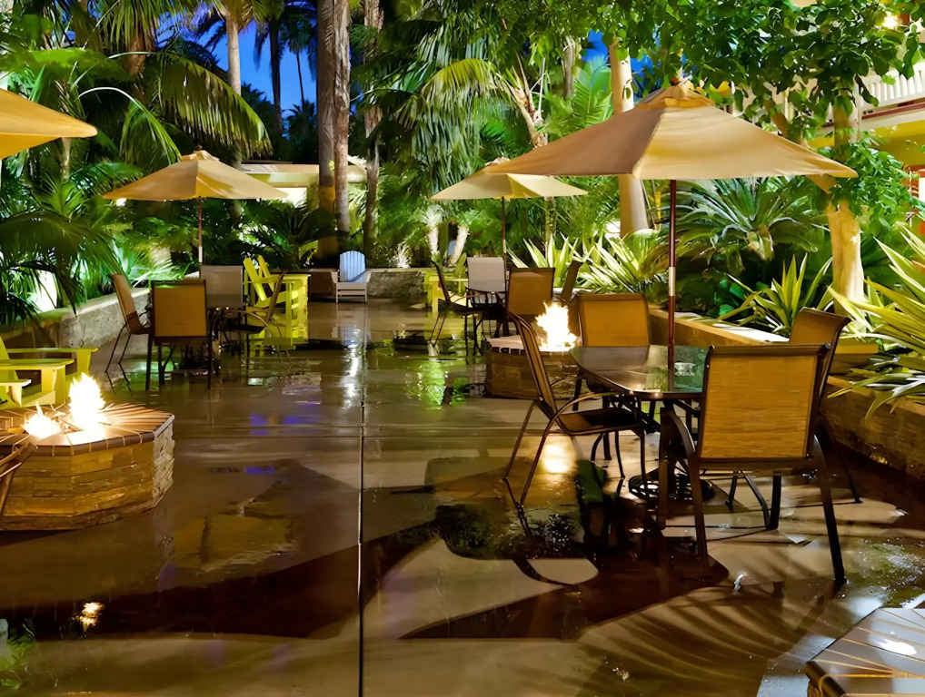 Ocean Palms Beach Resort