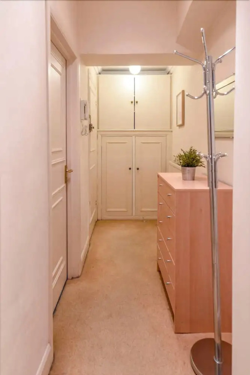 Cute and Functional Studio Flat in Paddington
