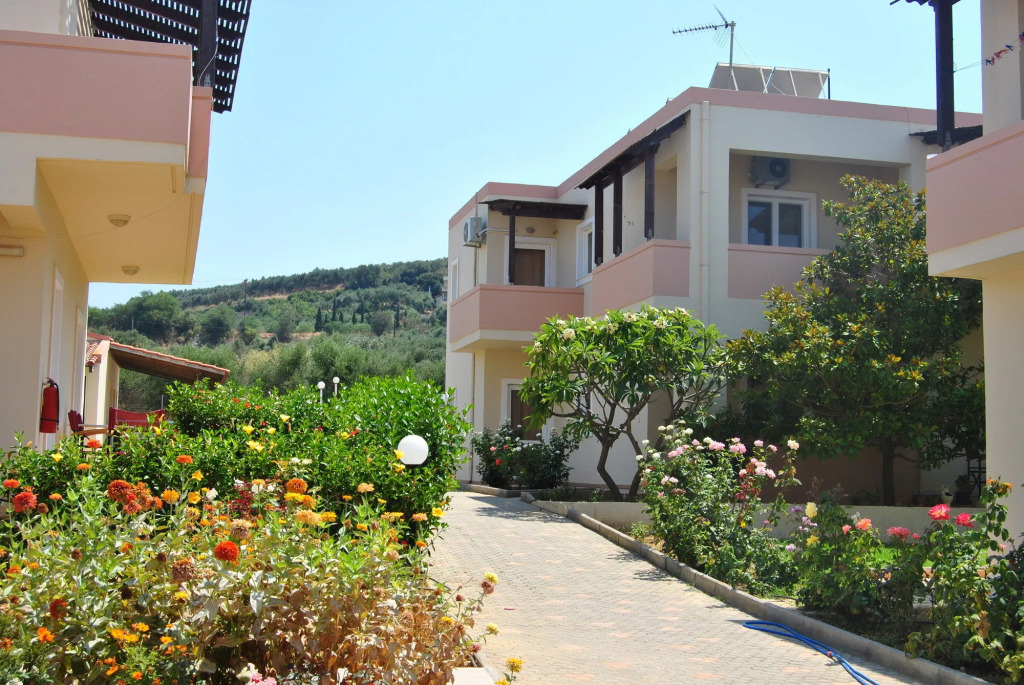 Dimitra & Evdokia Hotel