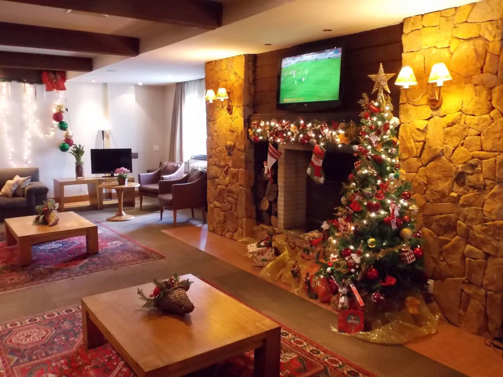Apart-hotel em Gramado, padrão 4 estrelas, no centro