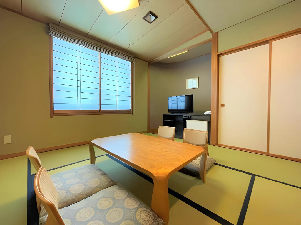 Hotel Route-Inn Seibu Chichibu Ekimae