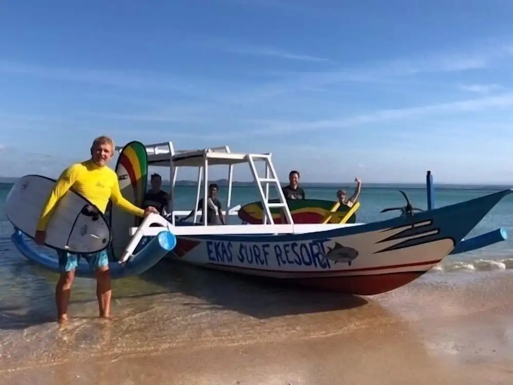 Ekas Surf Resort & Surf Camp
