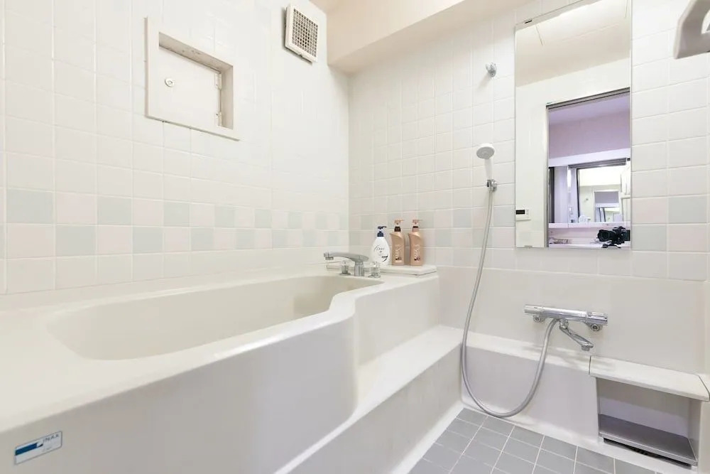 Shinjuku Hana Luxury House