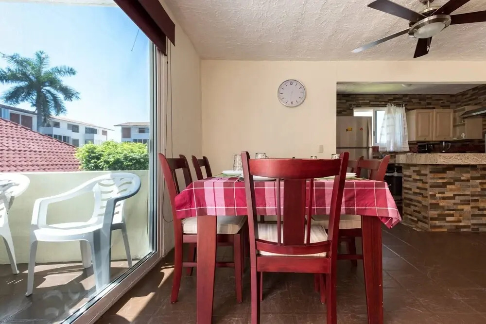 Marina 48 Condominium, 5 Person Apartment, Pool, 247 Security, Parking Area