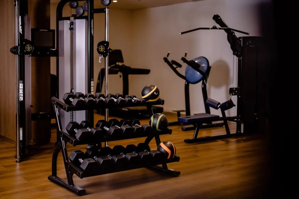 THE FLAG HOTEL Marbella, Estepona Adult Recommended