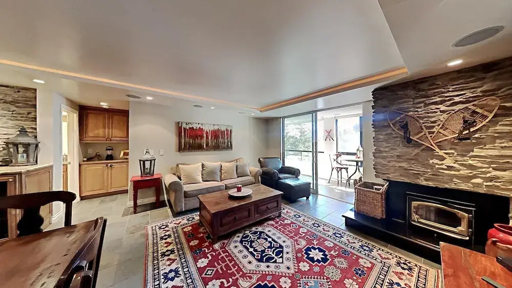 306 2 Bedroom Home
