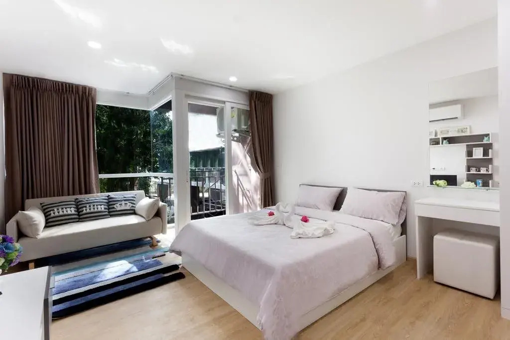 Ozone Condotel by RESAVA