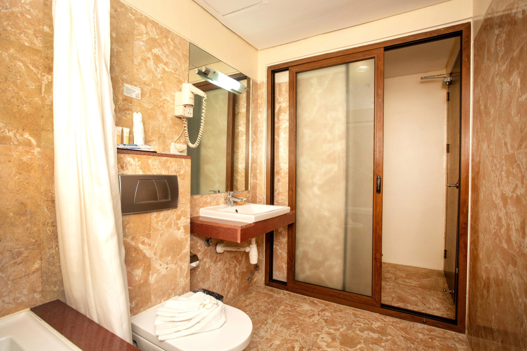 Crown Regency Beach Resort