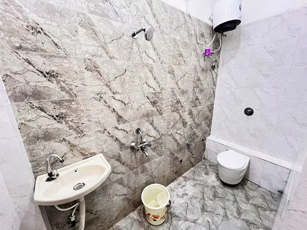 Hotel Shree Bageshwar Inn