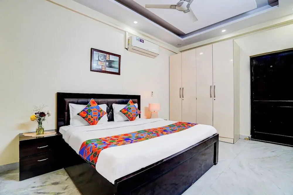 Fabhotel Sarala Residency