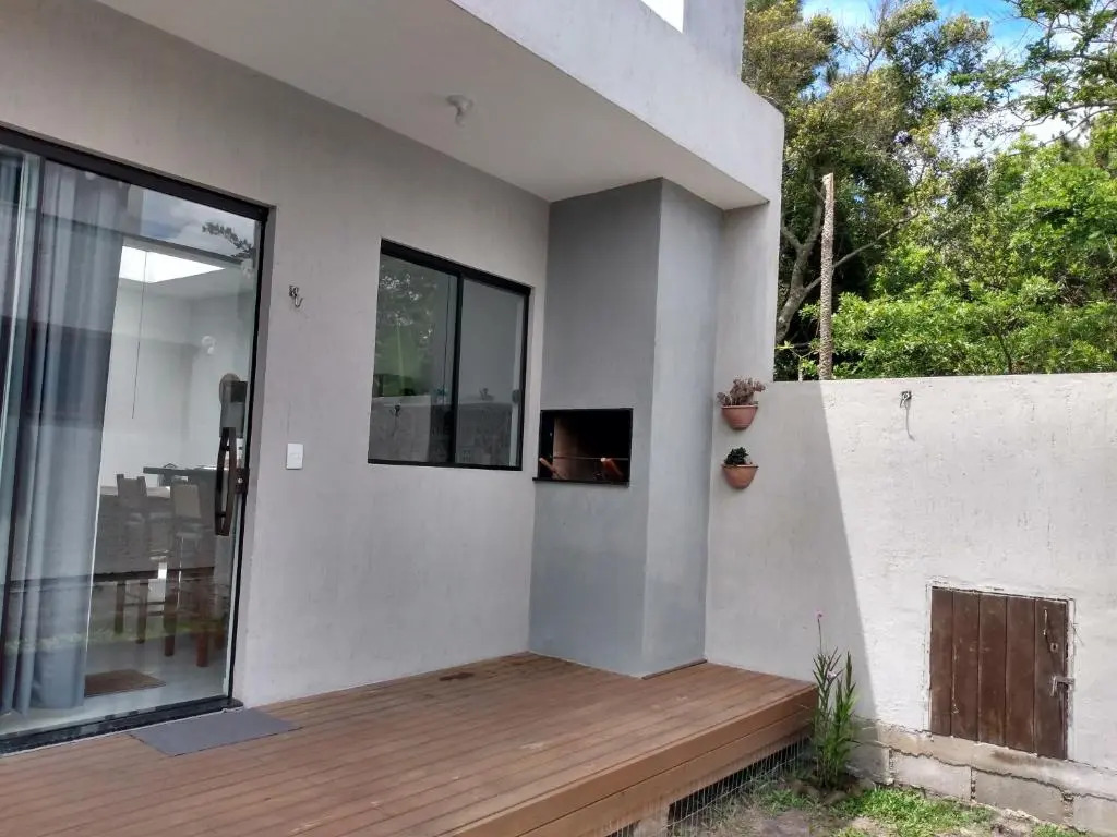 Flats da barrinha da ferrugem a 500mt do mar