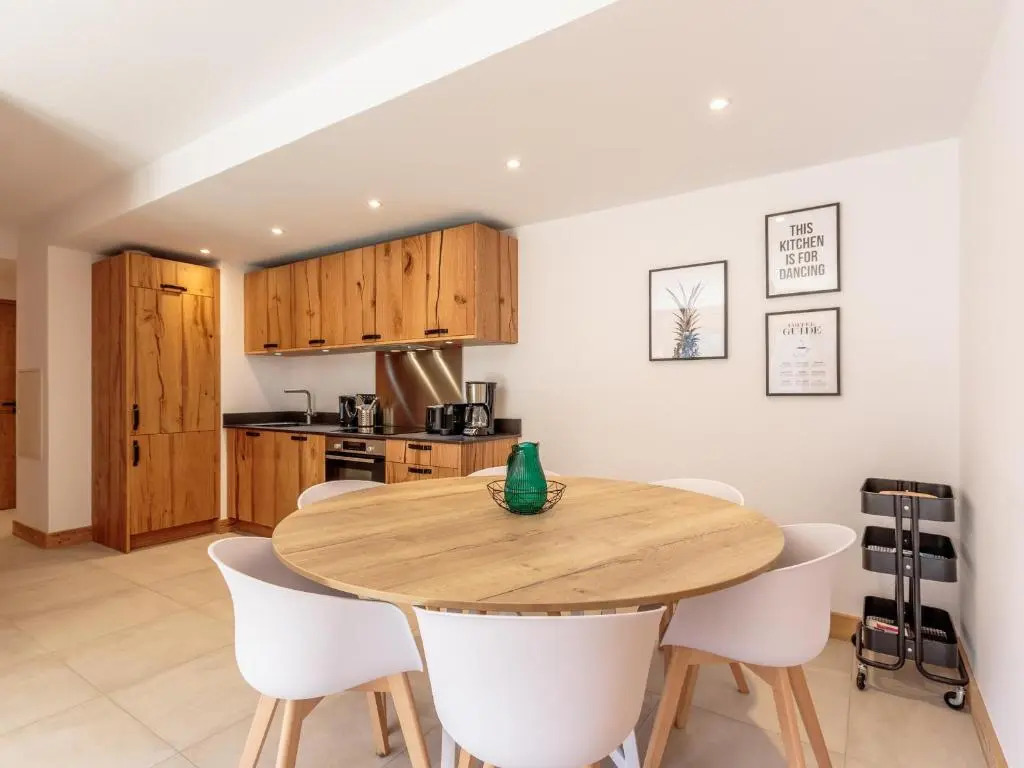 Appartement Champagny-en-Vanoise, 3 pièces, 8 personnes - FR-1-638-4
