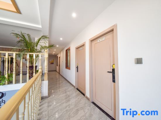 Hongya Yaxuan Impression Hotel
