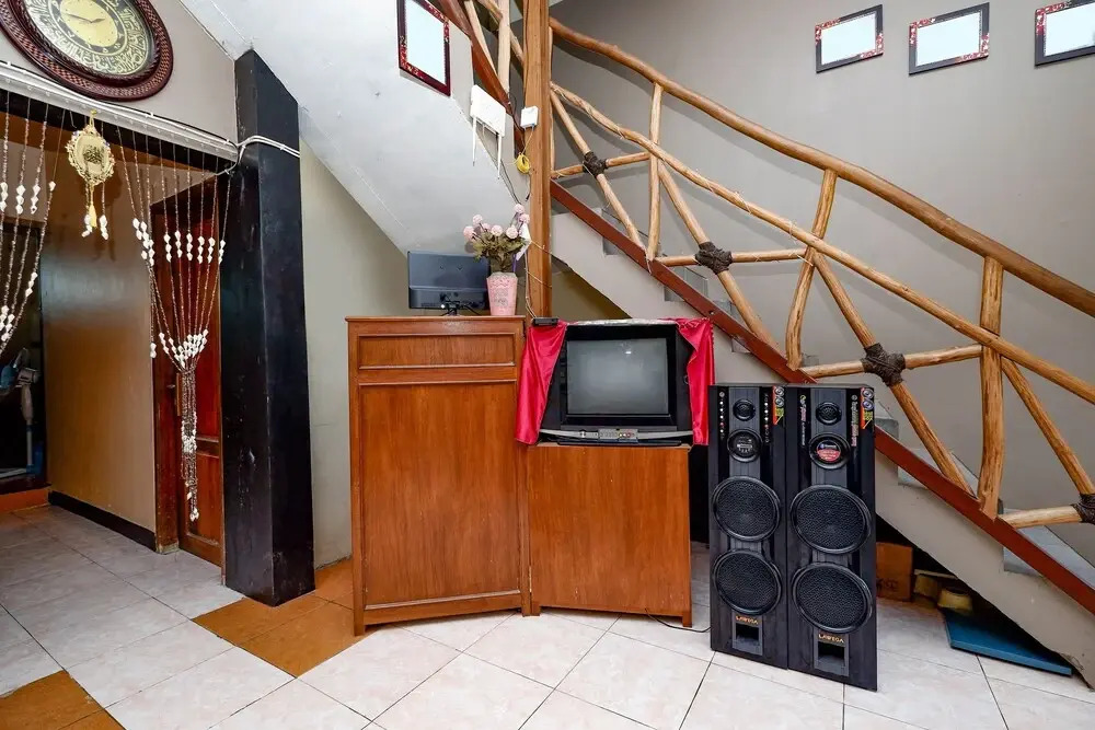 OYO 2430 Lisshaffa Homestay