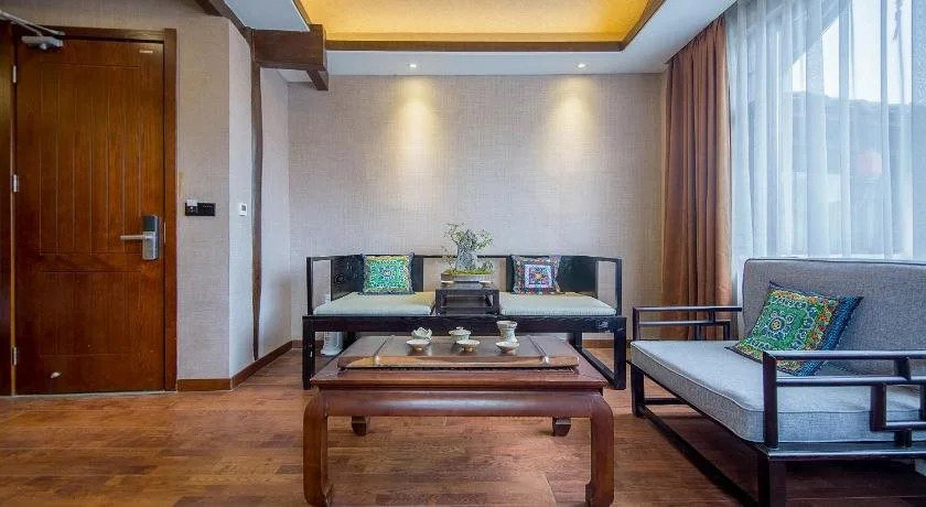 Hua Long Yuan Boutique Hotel