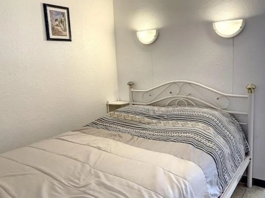 Appartement Balaruc-les-Bains, 1 pièce, 4 personnes - FR-1-503-82