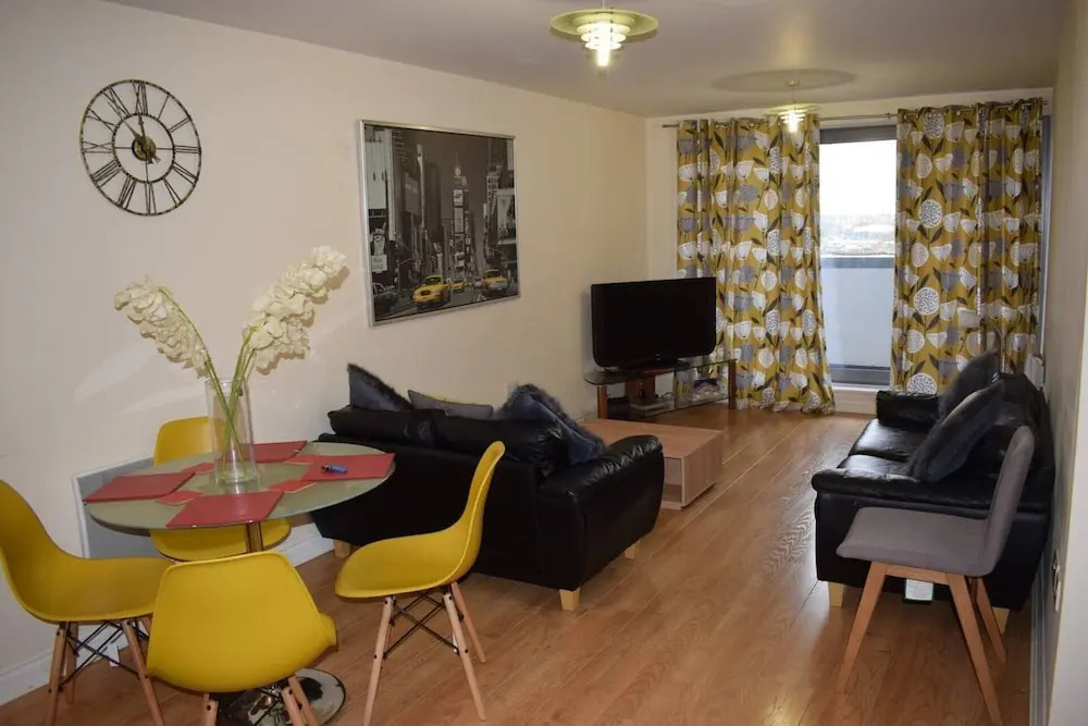 Chaucer Two Bedroom Apartment