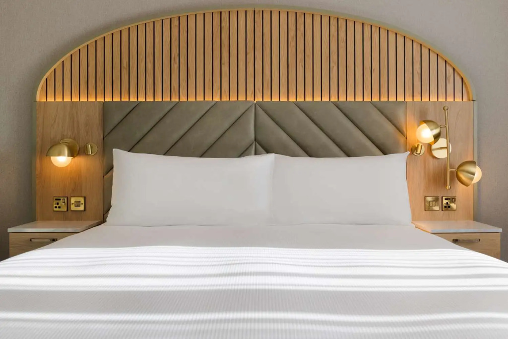 DoubleTree by Hilton Bristol North