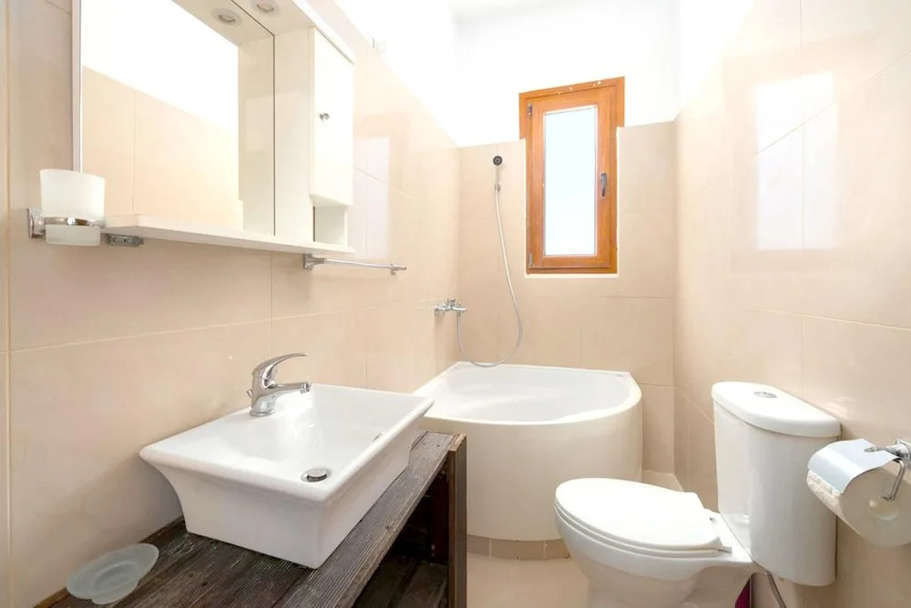 House With 2 Bedrooms in Kiotari, With Furnished Garden and Wifi Near the Beach