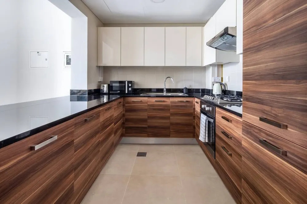 Ornate 1BR w/ Breathtaking Marina Views!