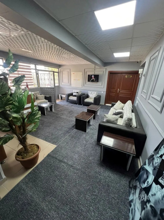 THE HİLLTOP OTEl