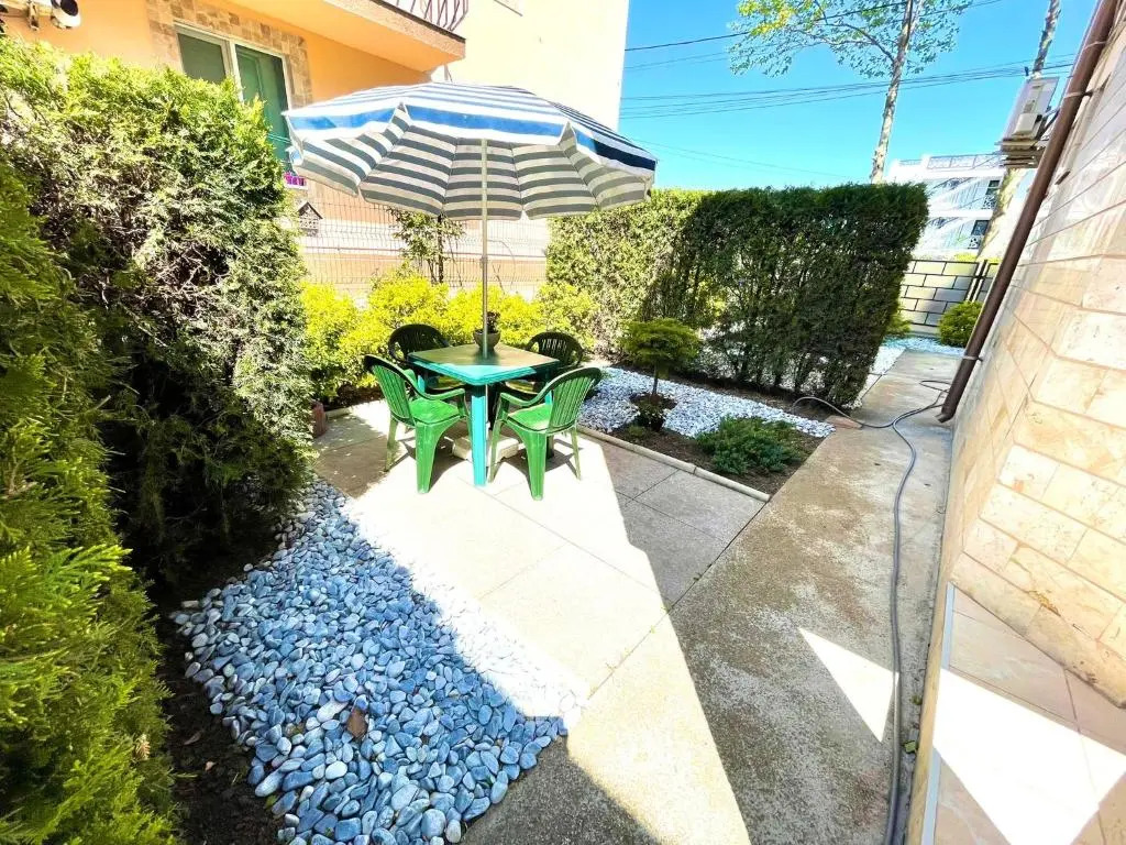 Emma and Armin Apartments & Garden