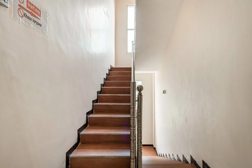 Hasanah Guesthouse by RedDoorz